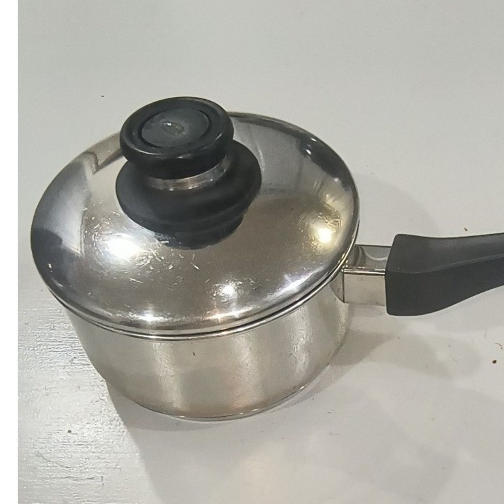Vintage 1994 Cooks Club 18/10 Stainless Steel 2 Qt Saucepan Pot w/ Steam Lid